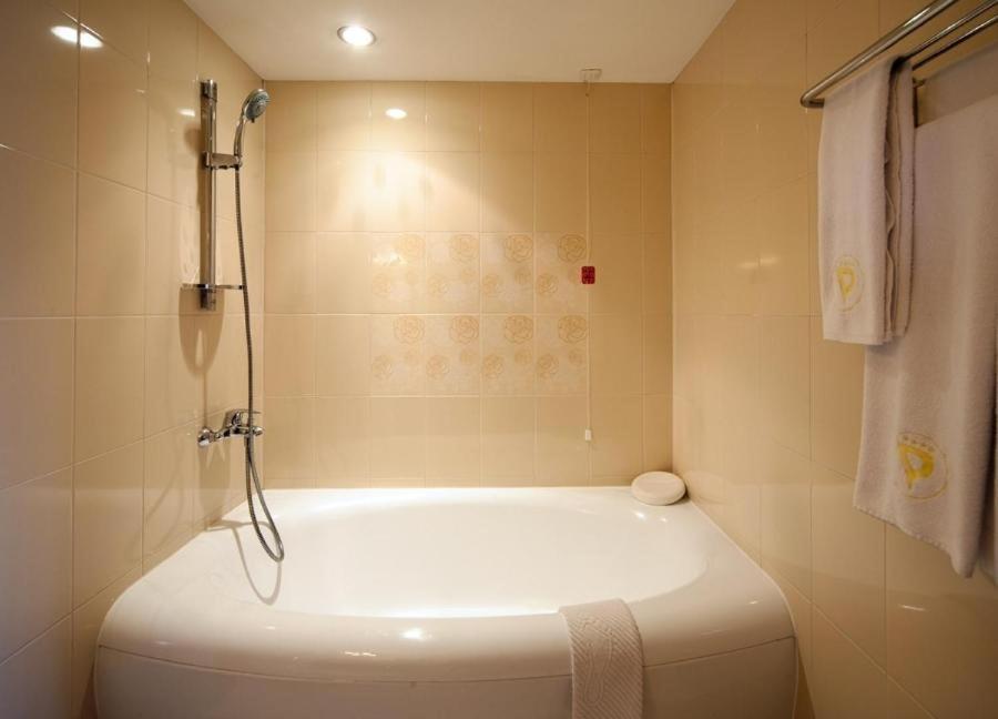 Hotel Panorama Wielkie Tyrnowo Zewnętrze zdjęcie